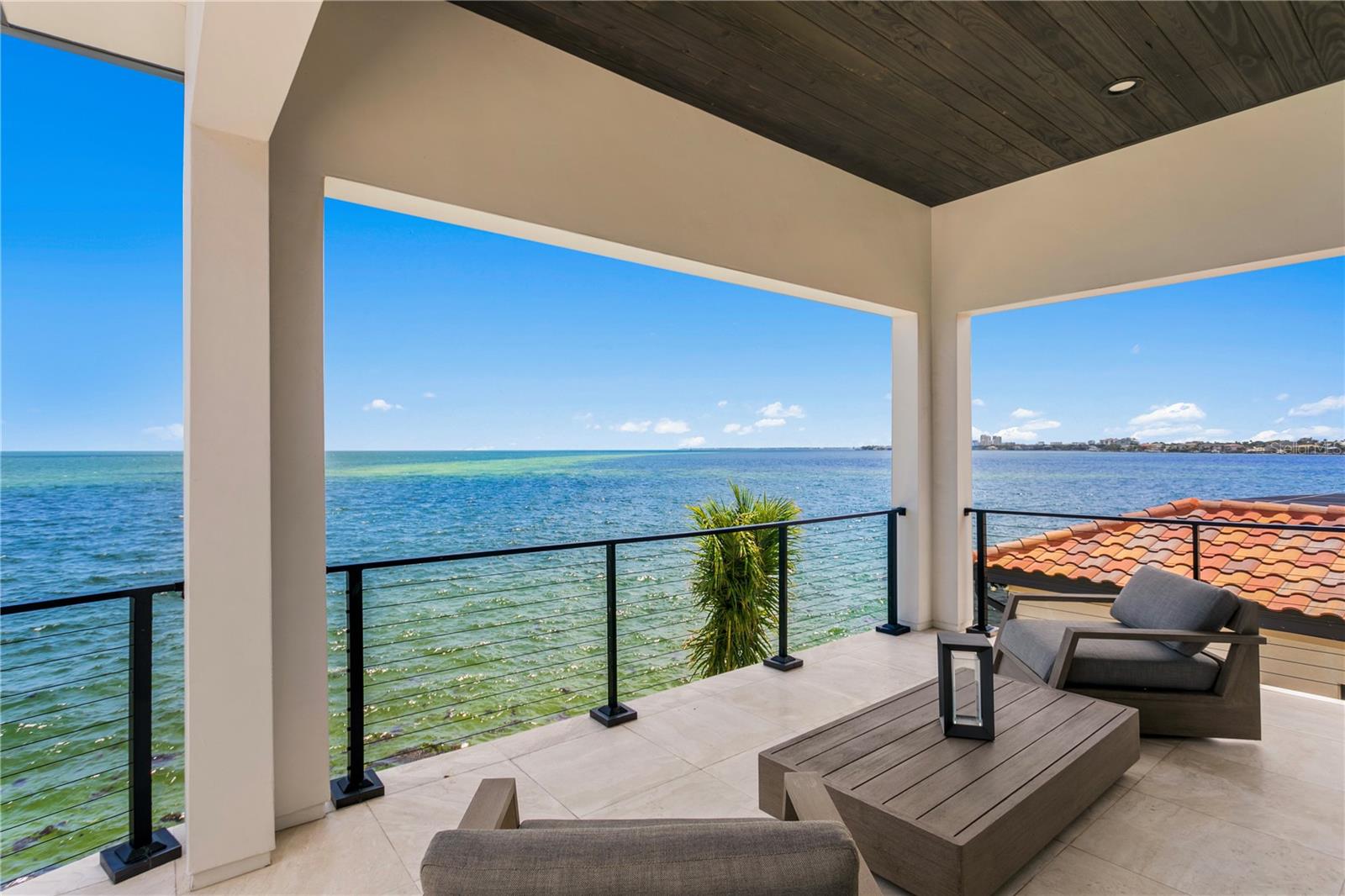 VENETIAN ISLES - Residential