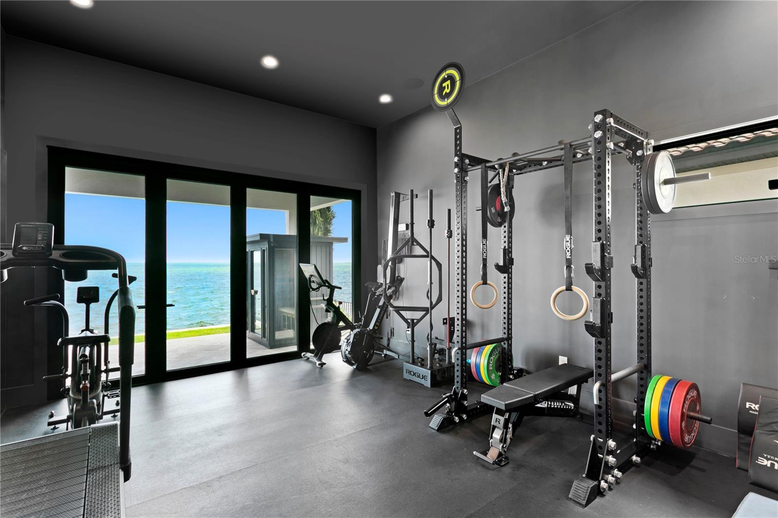 VENETIAN ISLES - Residential