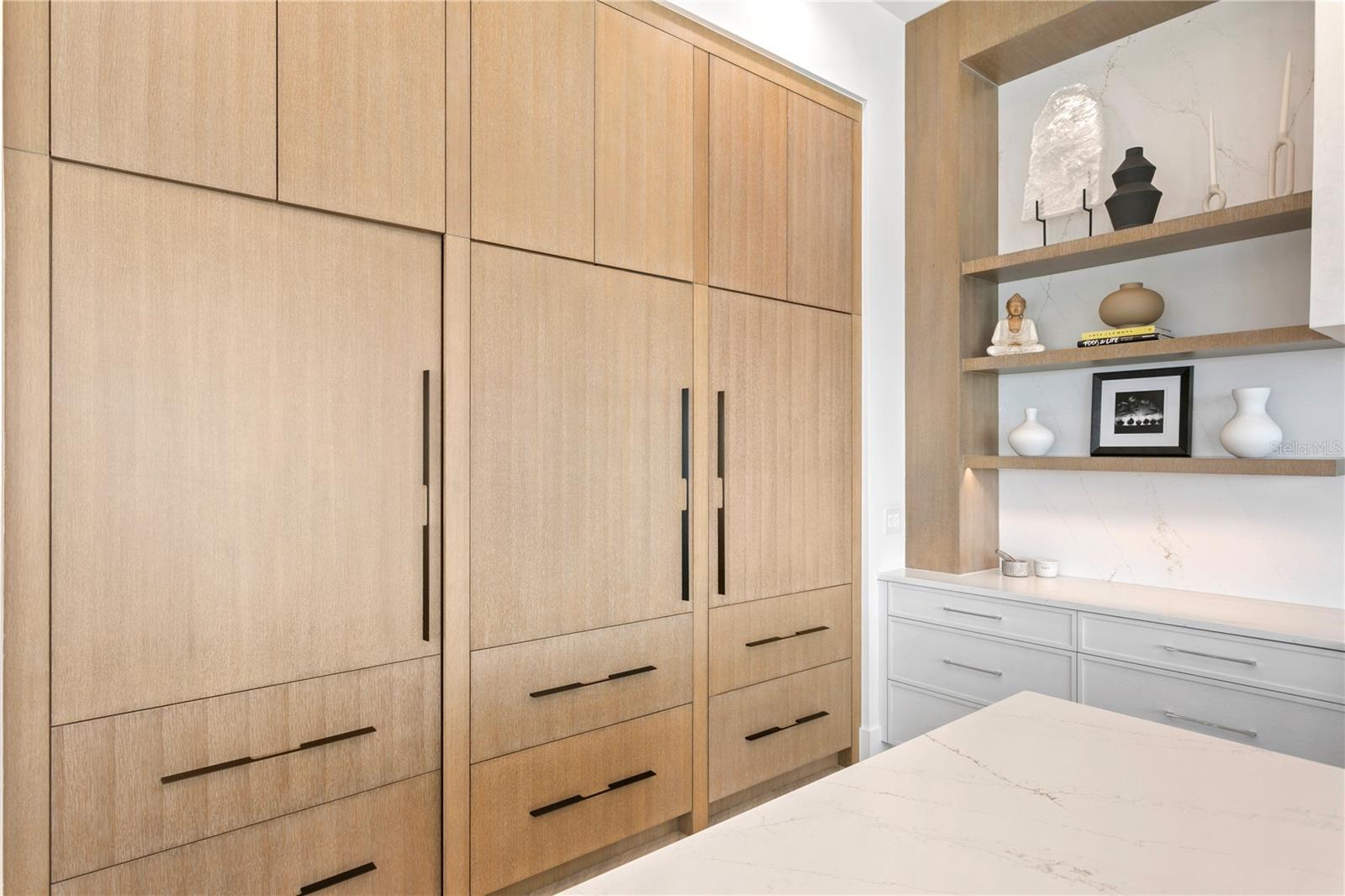 VENETIAN ISLES - Residential