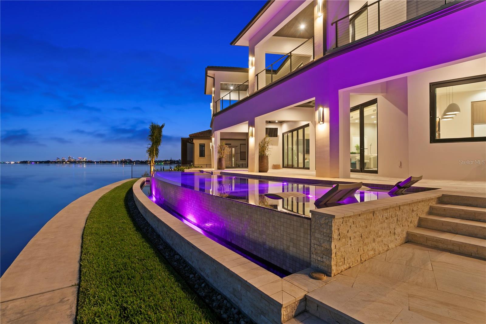 VENETIAN ISLES - Residential