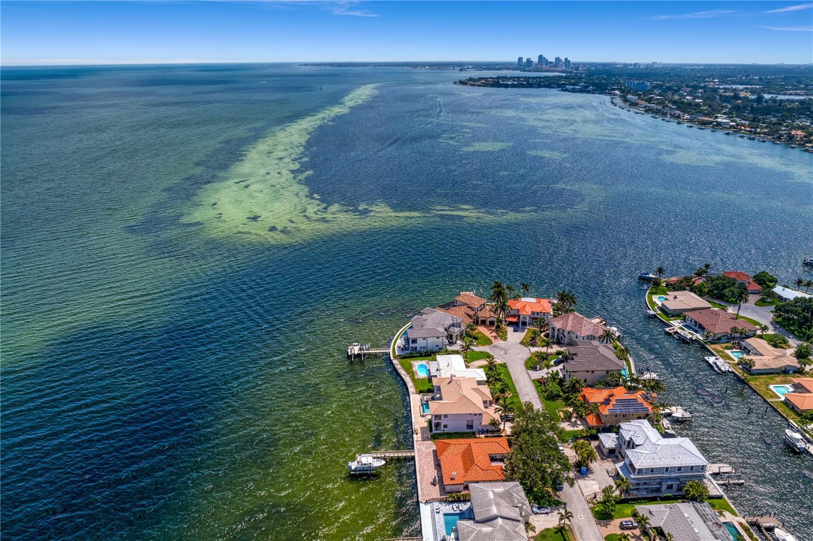 VENETIAN ISLES - Residential