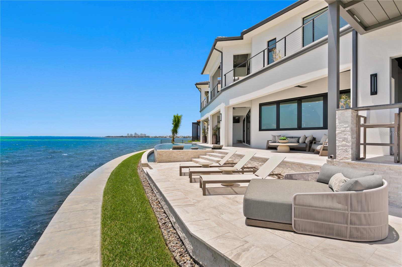 VENETIAN ISLES - Residential