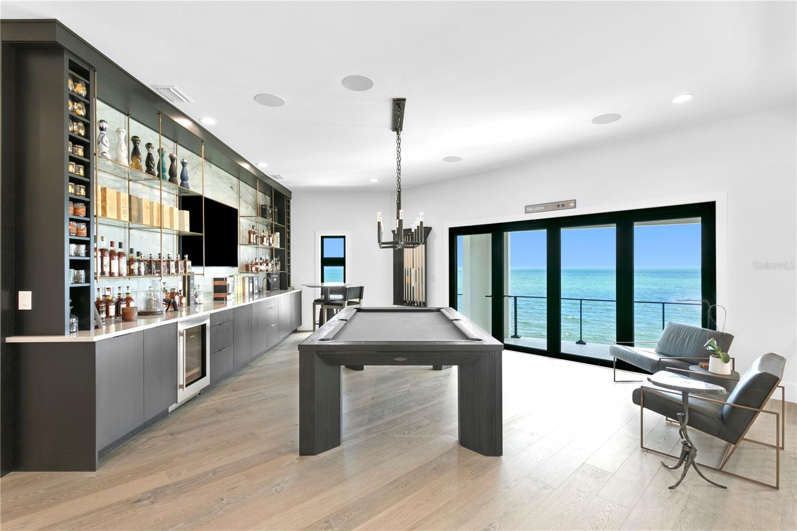 VENETIAN ISLES - Residential