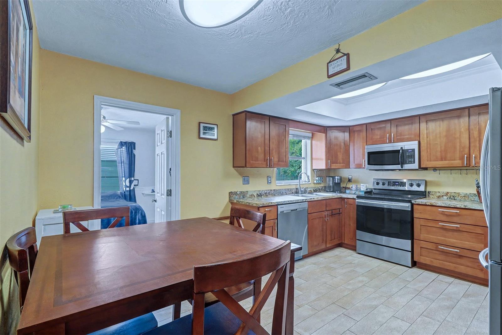 HAUK SUB - Residential