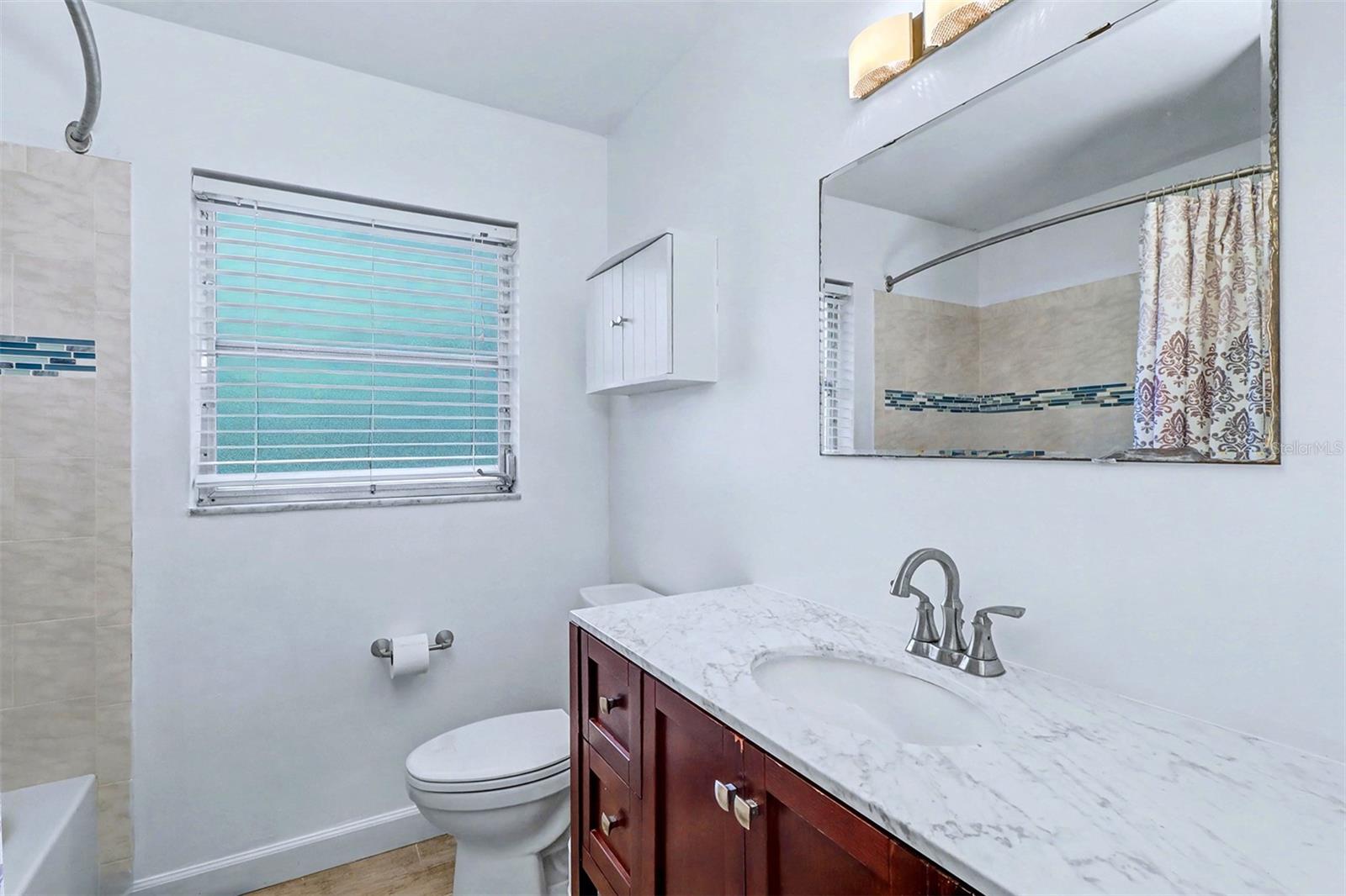 HAUK SUB - Residential