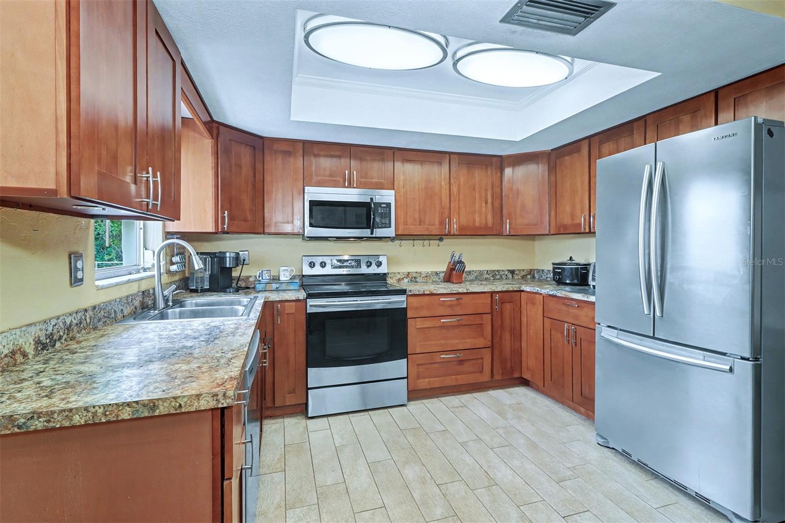 HAUK SUB - Residential