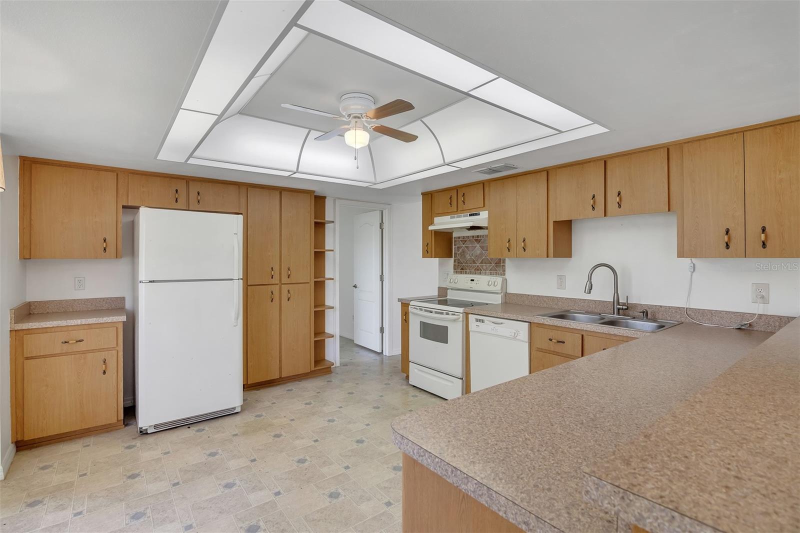 MARION OAKS 01 - Residential