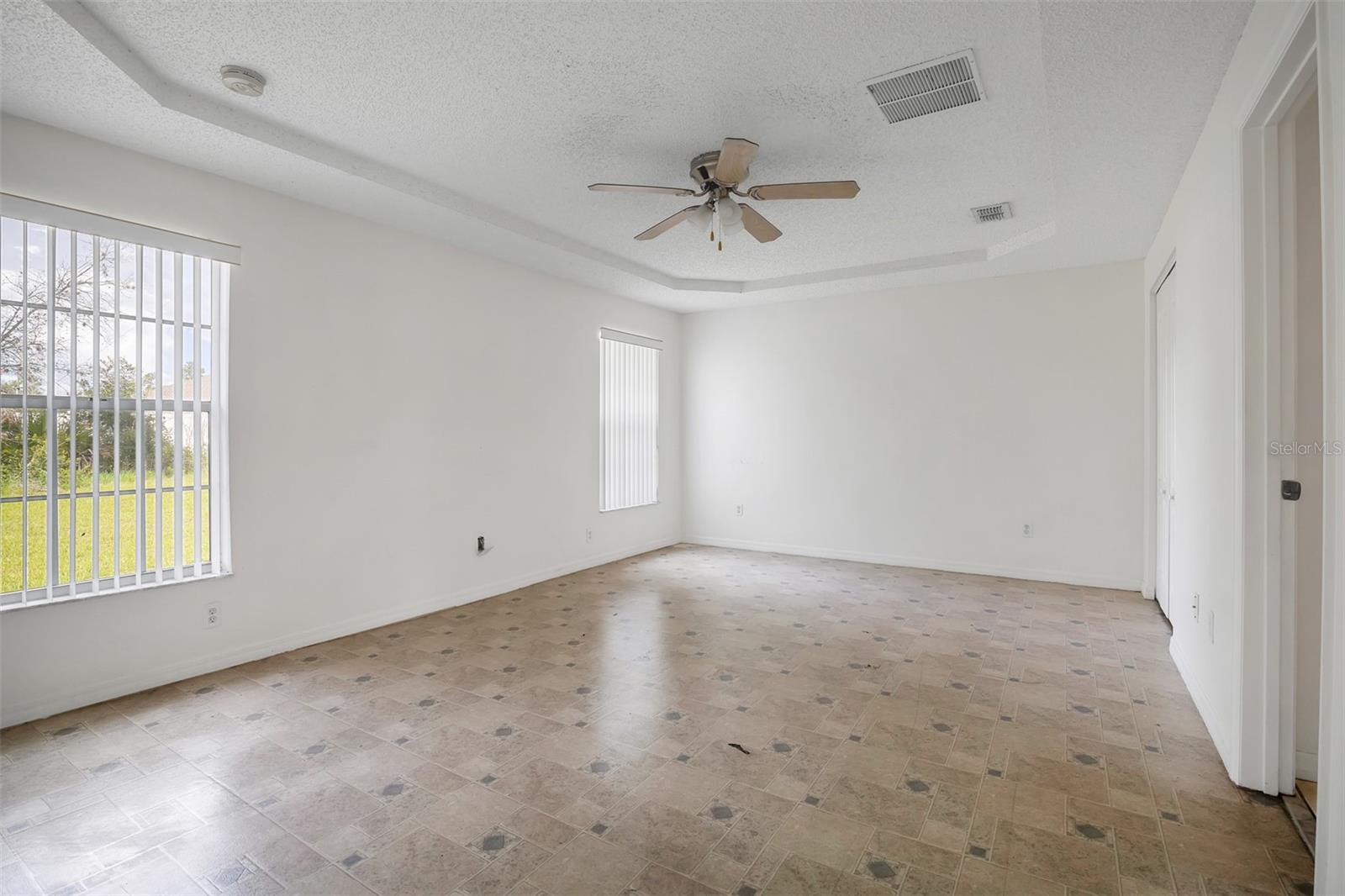 MARION OAKS 01 - Residential