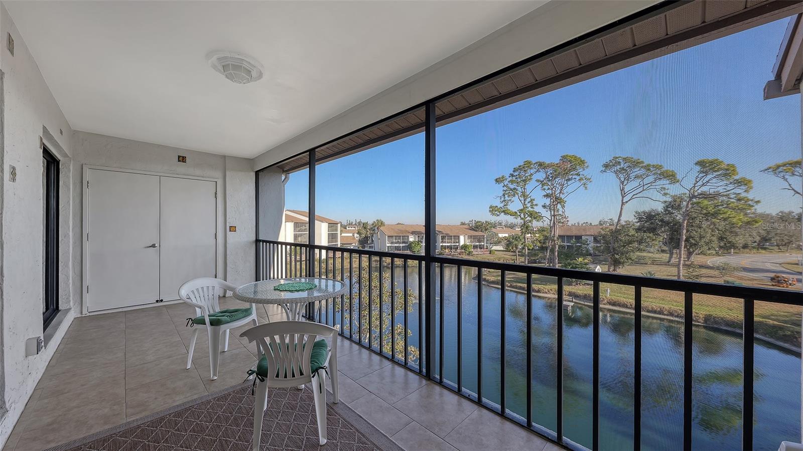 BIRD BAY II - Residential