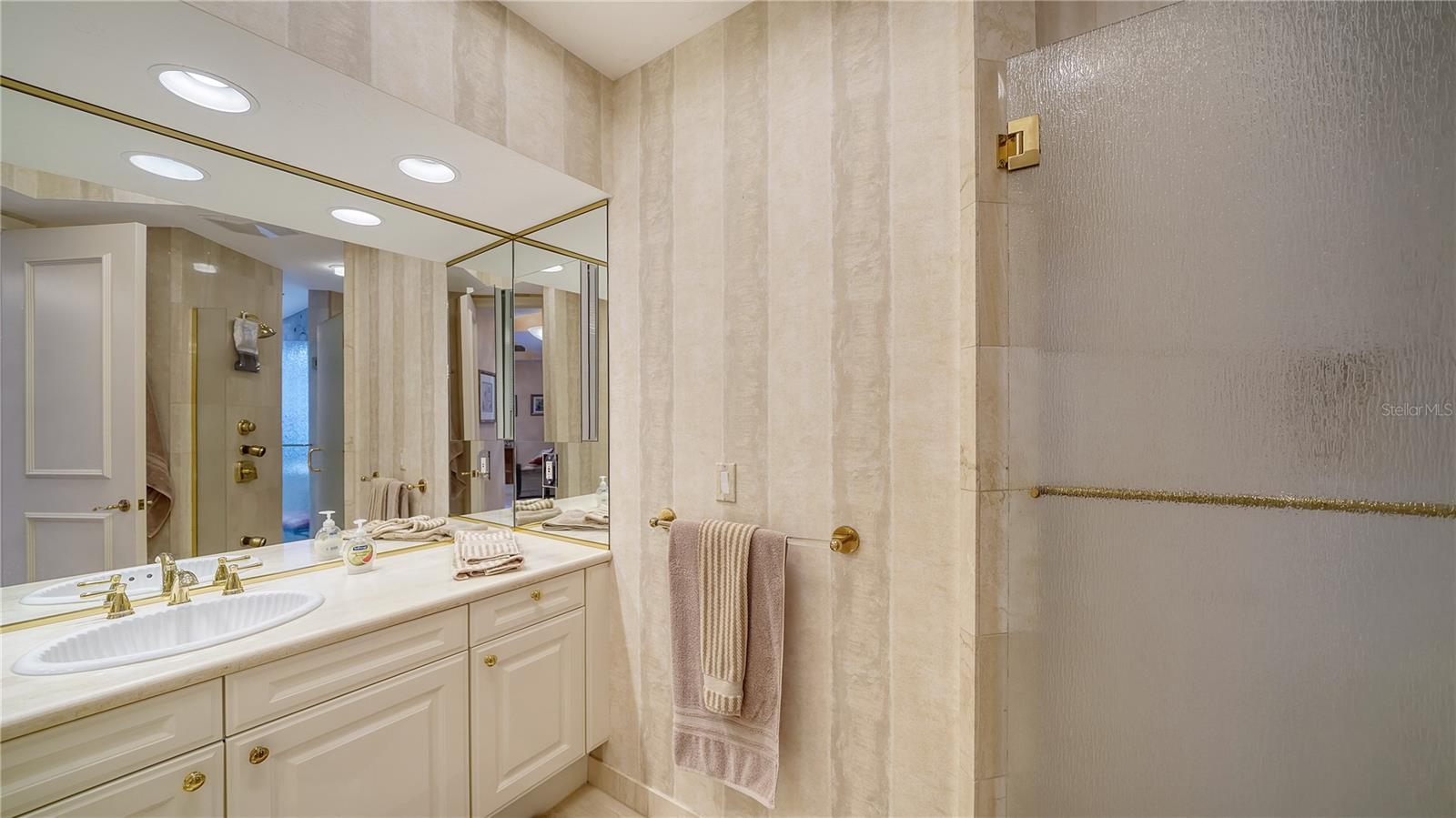 WATER CLUB 01 AT LONGBOAT KEY - Residential