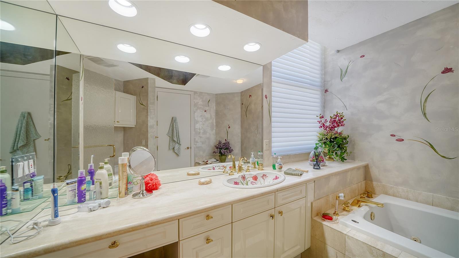 WATER CLUB 01 AT LONGBOAT KEY - Residential