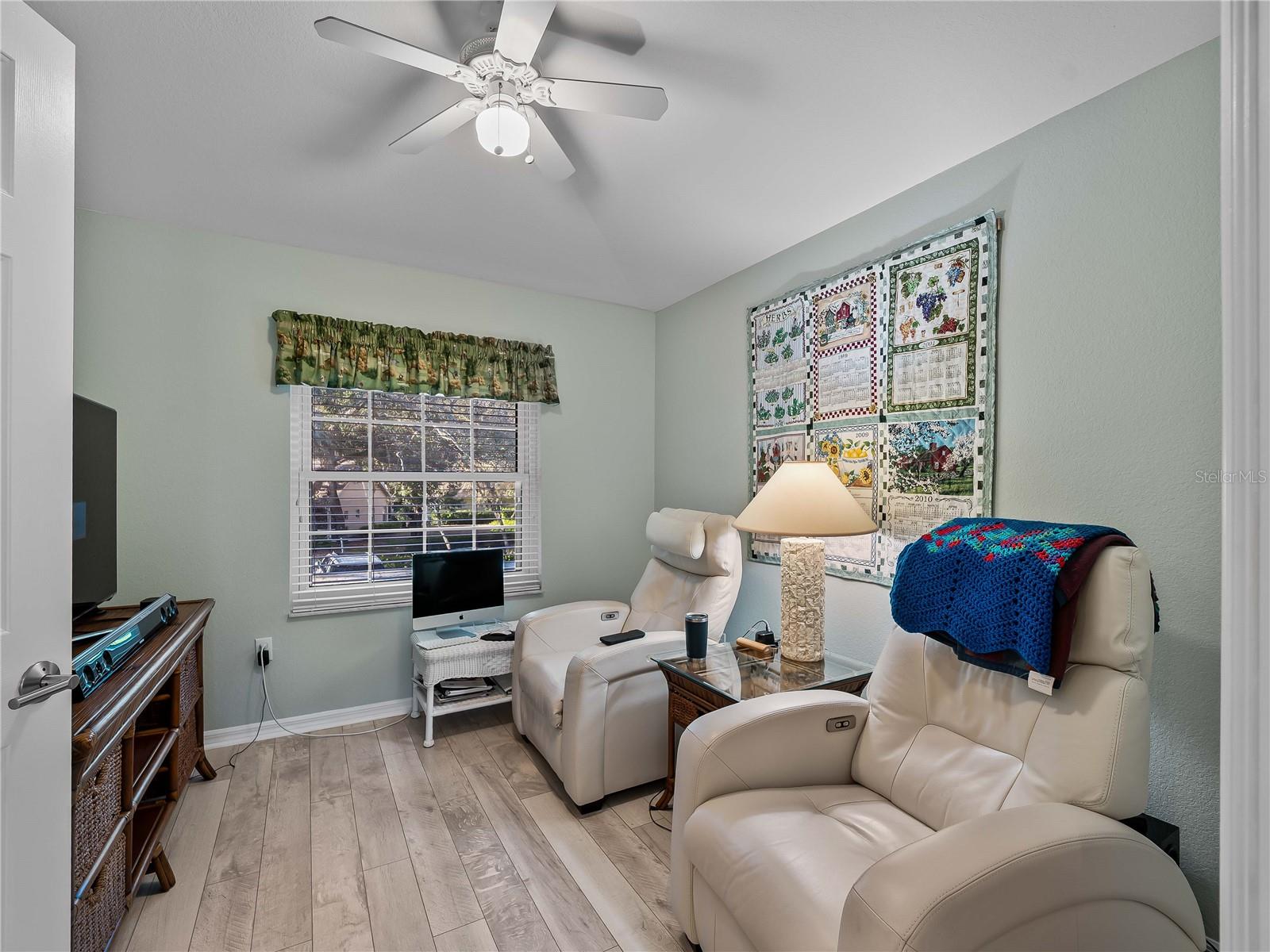 WATERS EDGE AT HERITAGE OAK PK - Residential