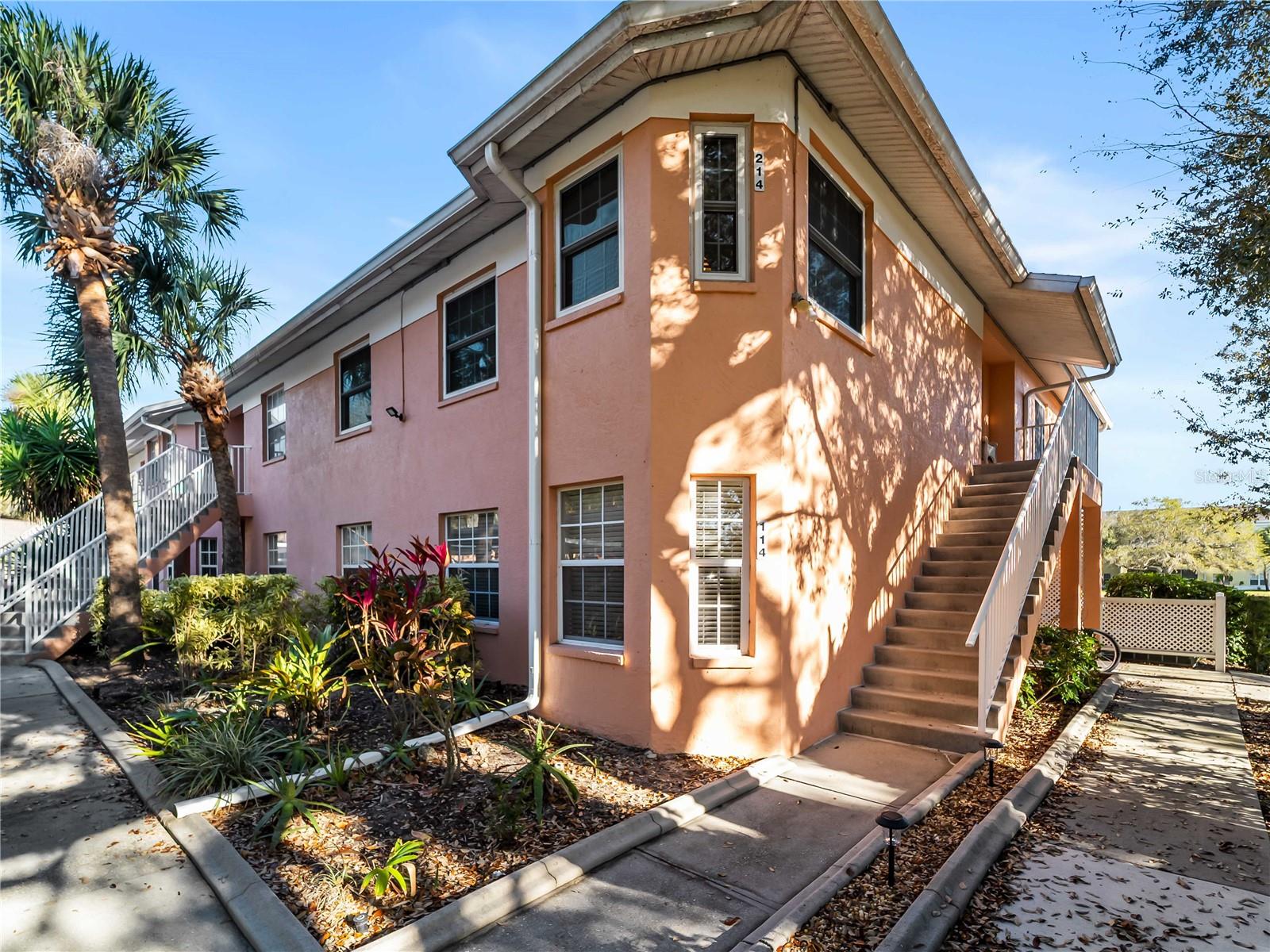 WATERS EDGE AT HERITAGE OAK PK - Residential