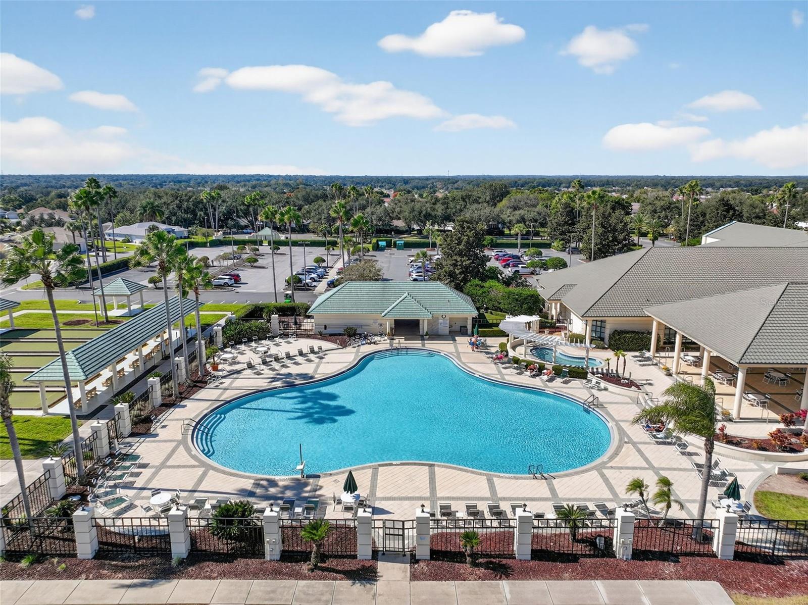 SPRUCE CREEK COUNTRY CLUB ECHO GLEN PH 01 - Residential