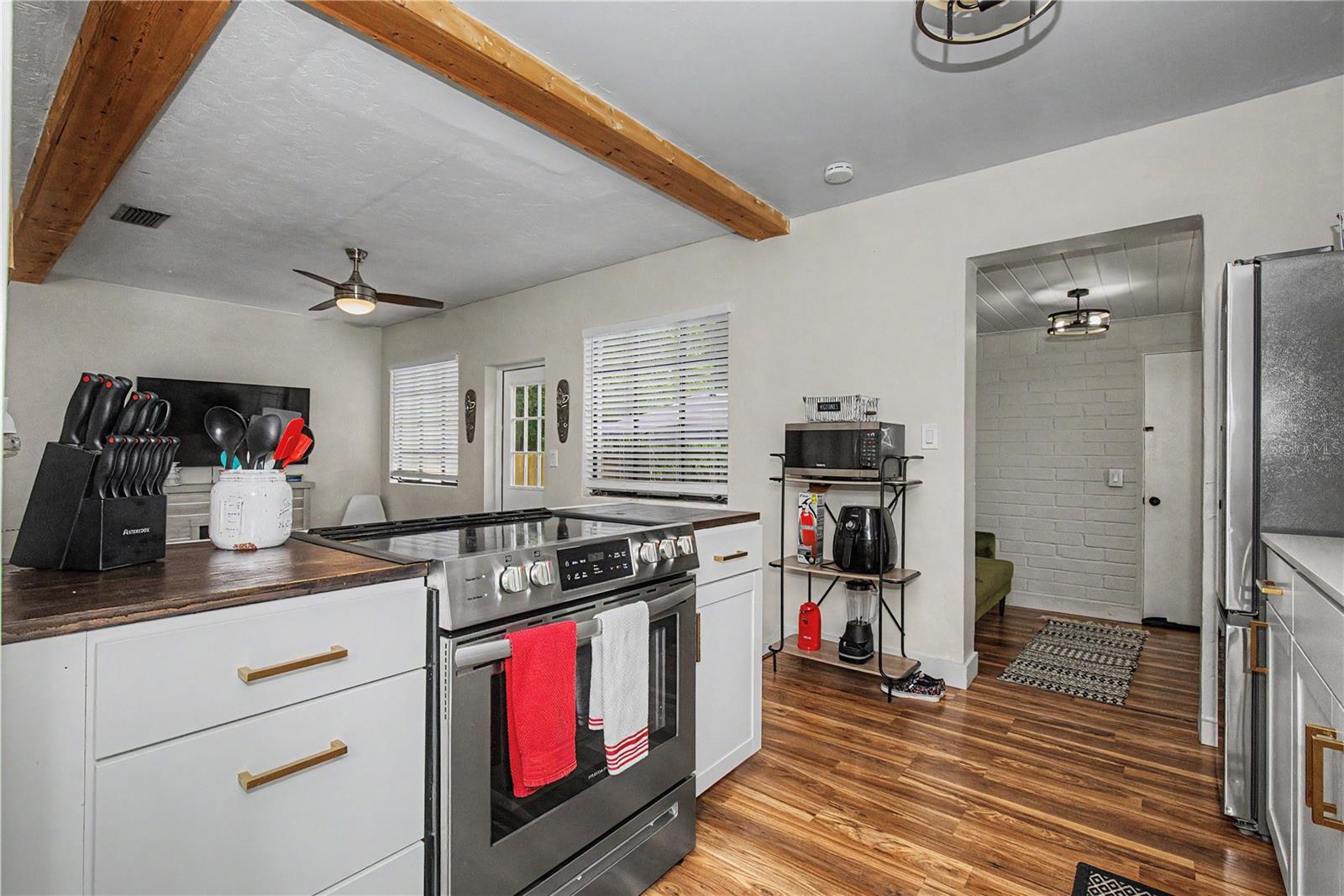 WYOMINA TERRACE - Residential