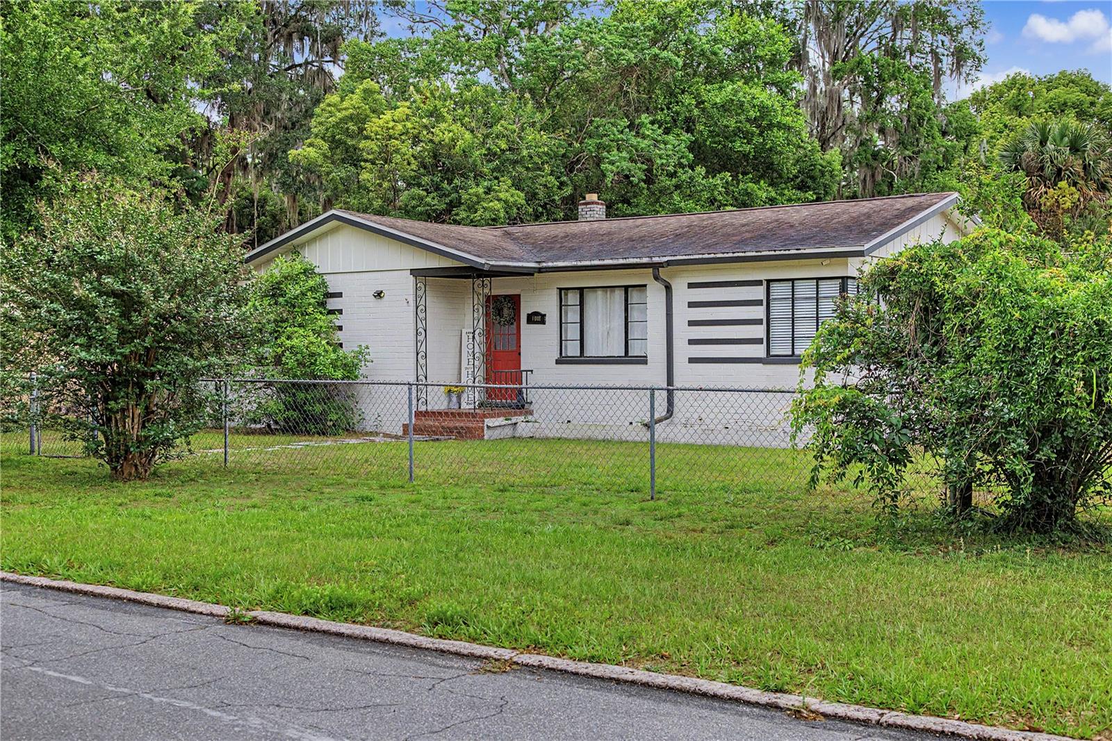 WYOMINA TERRACE - Residential