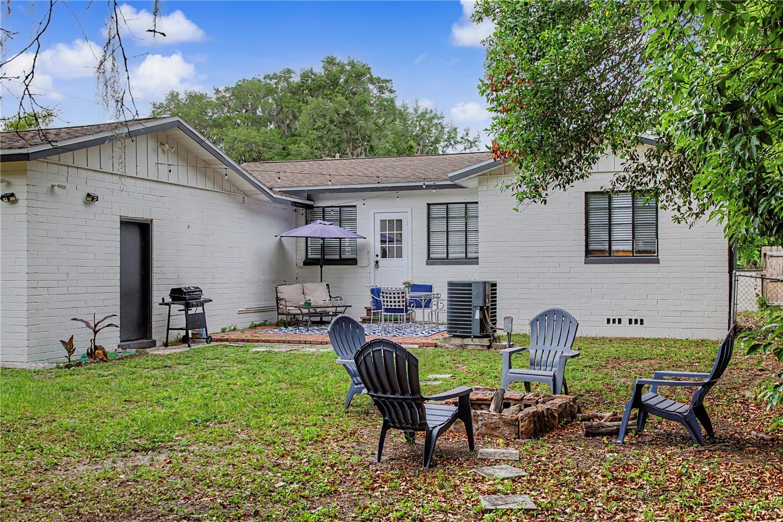 WYOMINA TERRACE - Residential