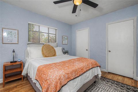 Tiny photo for 1008 NE 6th Street, Ocala, FL 34470 (MLS # OM724547)