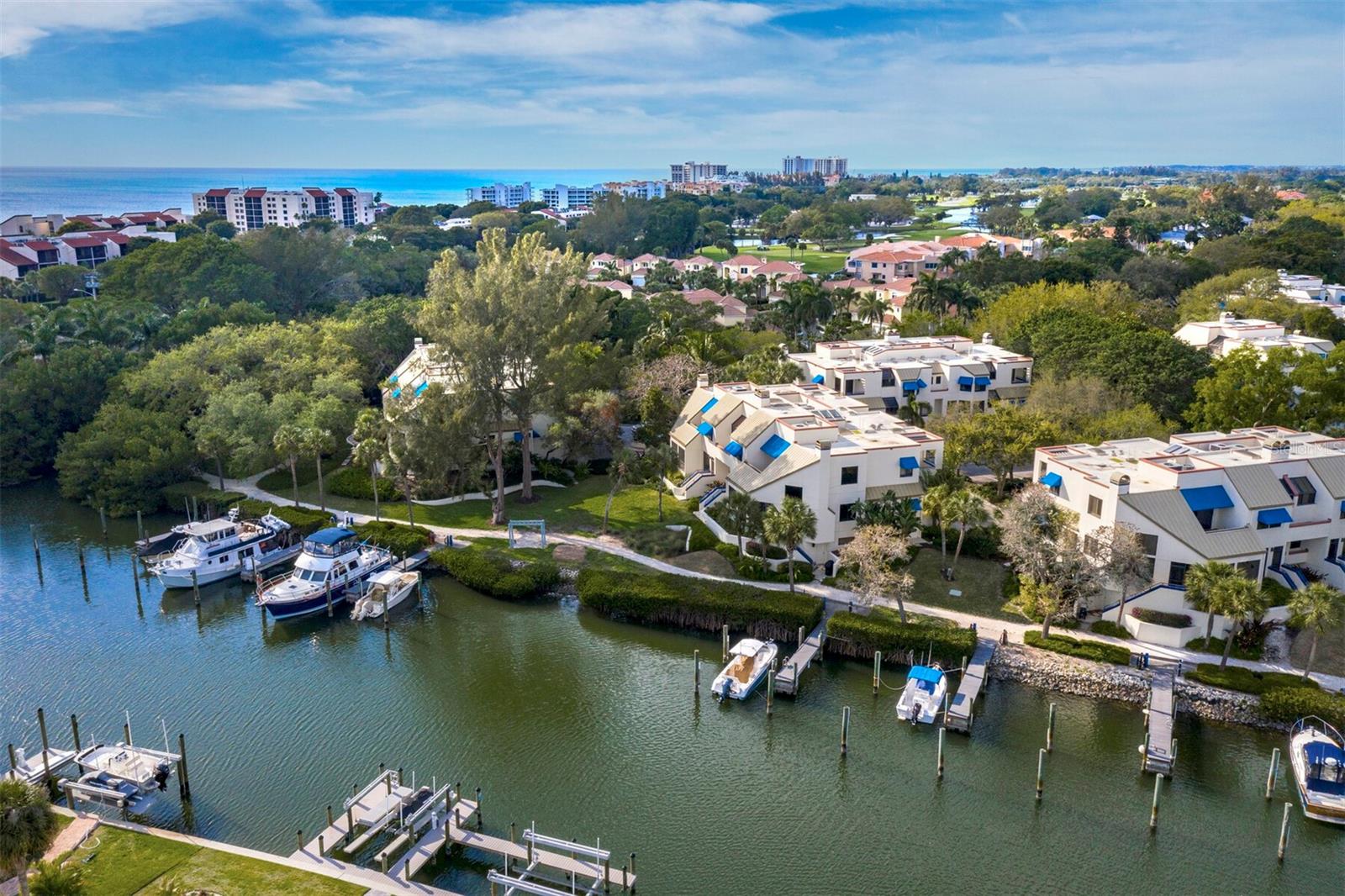 FAIRWAY BAY 1 - Residential