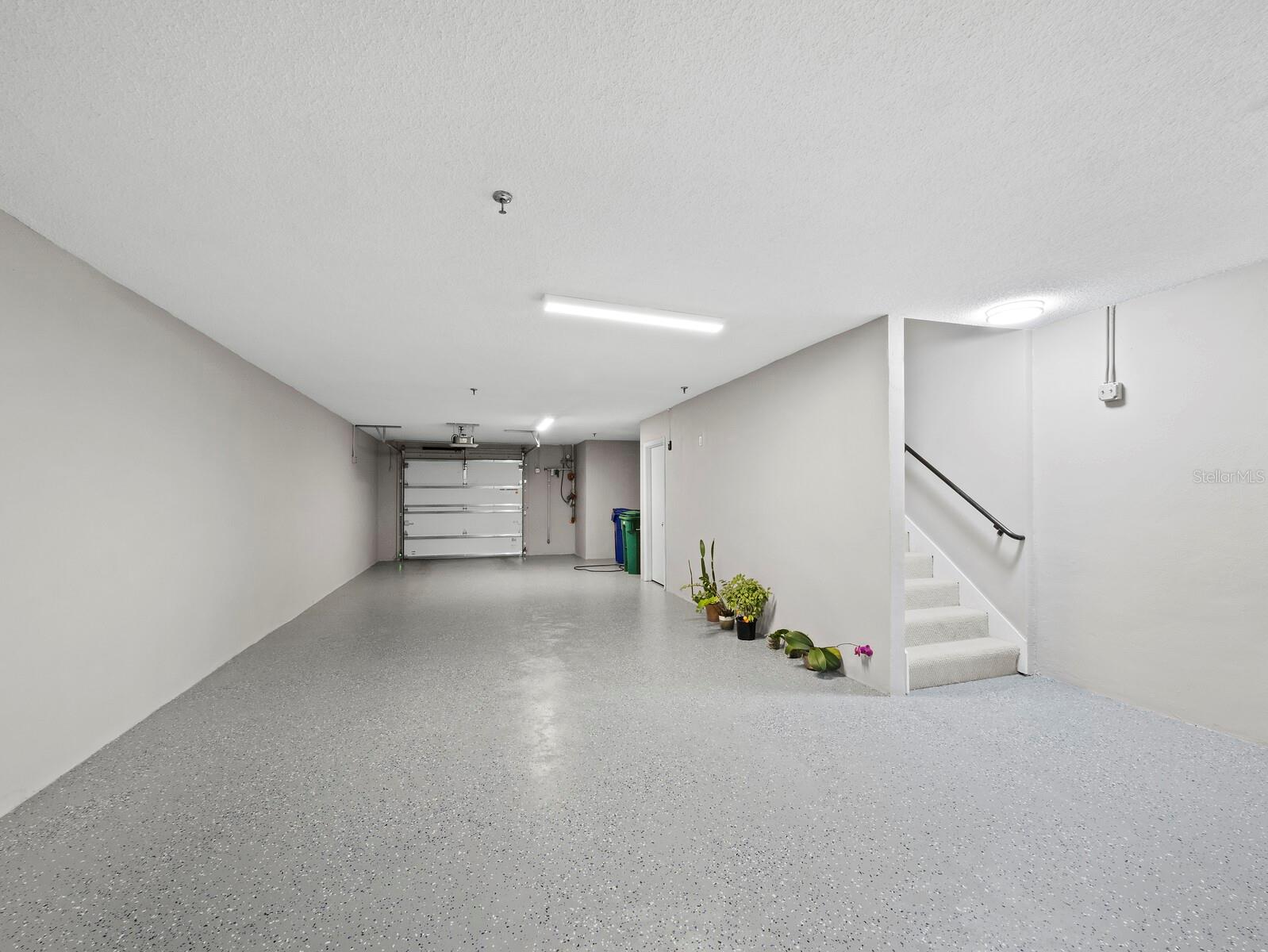 FAIRWAY BAY 1 - Residential
