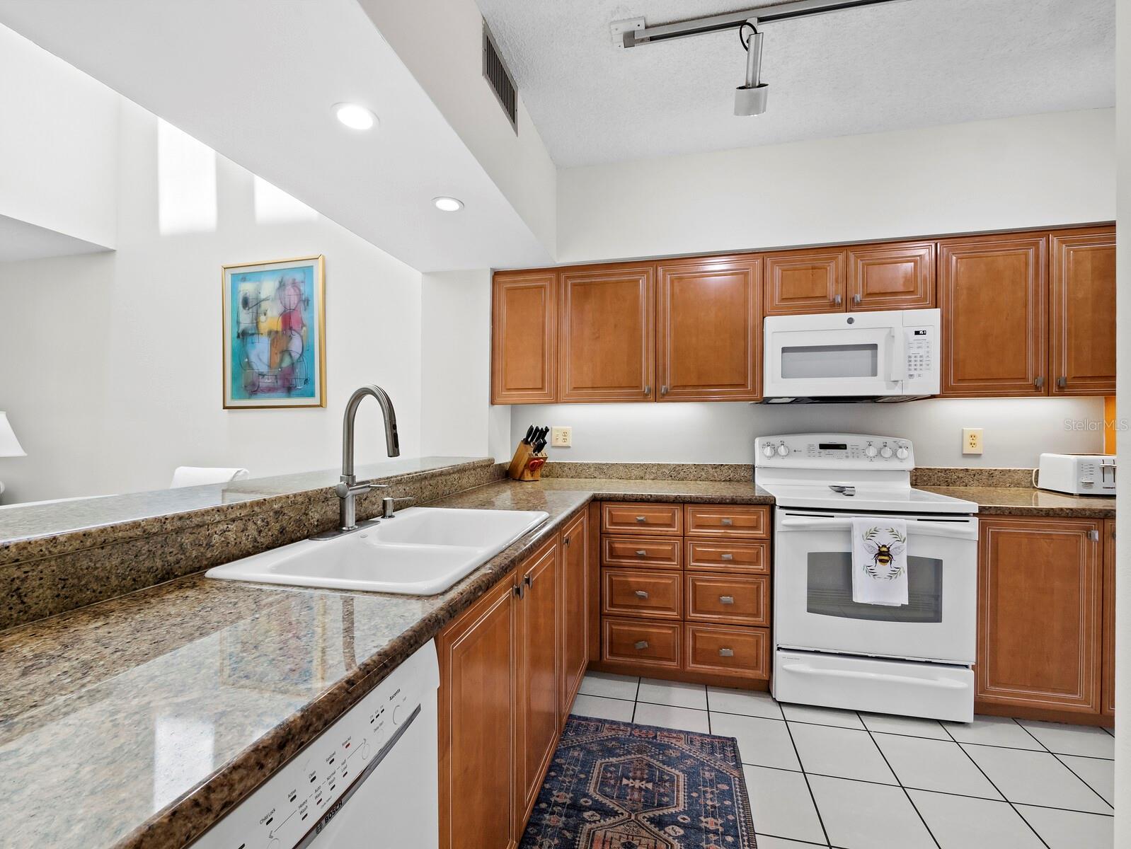 FAIRWAY BAY 1 - Residential