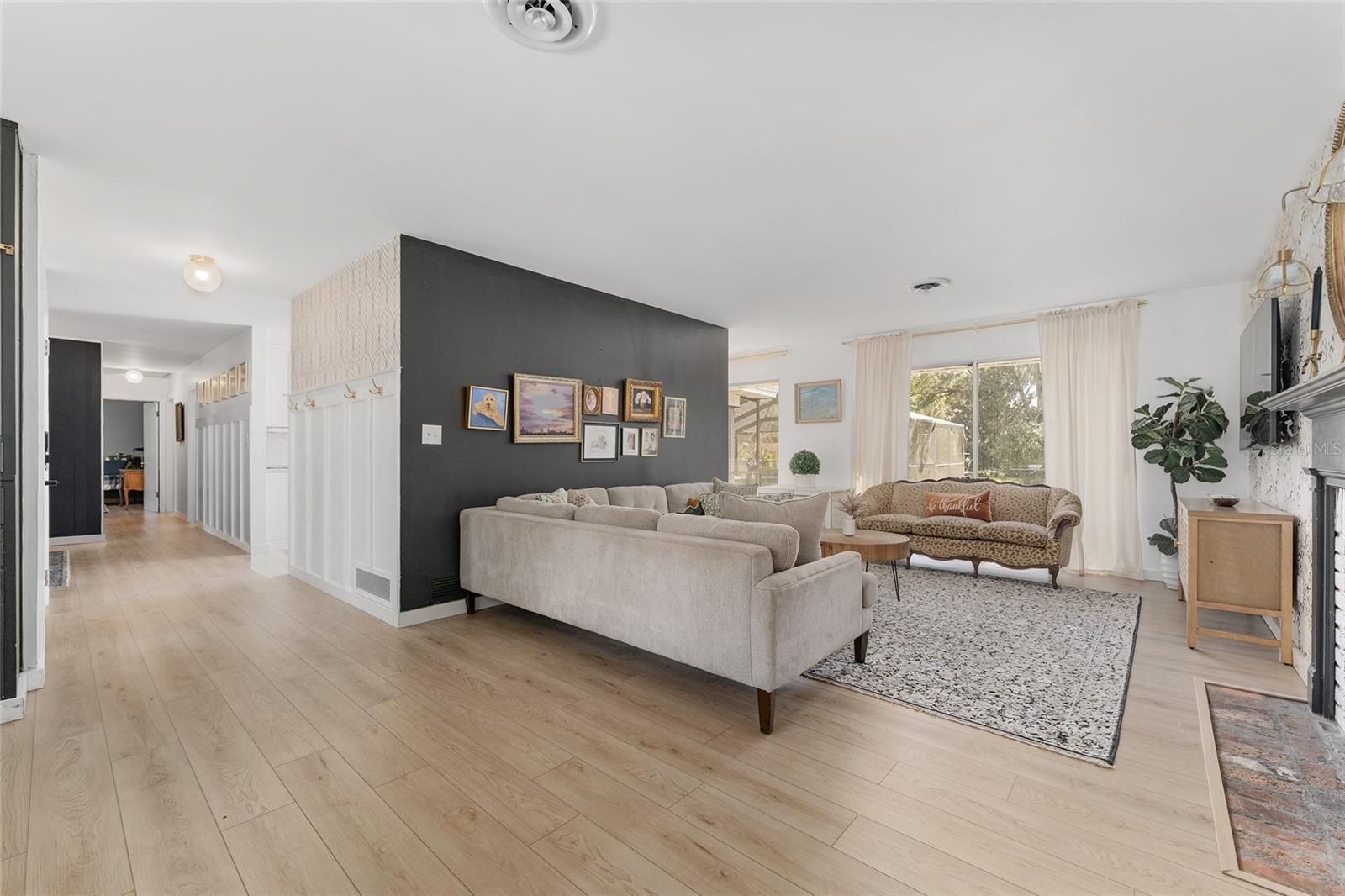 WOODFIELDS UN 7 - Residential