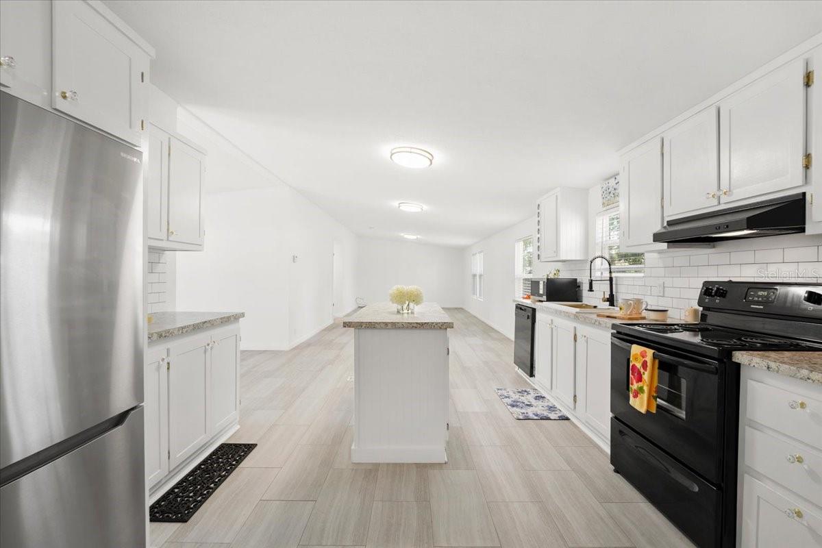 OAK BLUFF - Residential