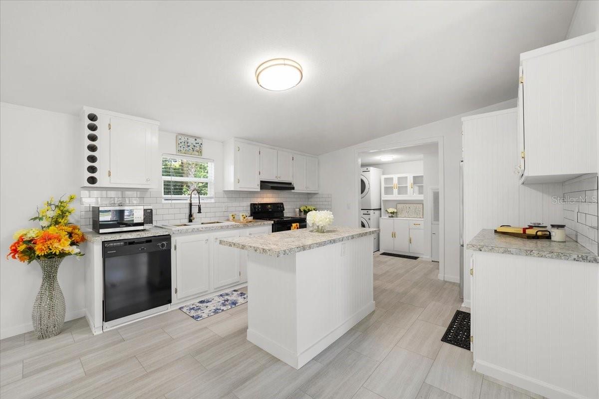 OAK BLUFF - Residential