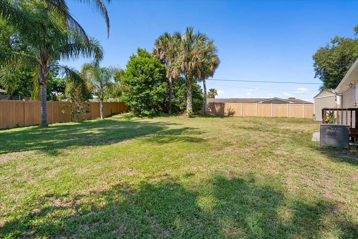 OAK BLUFF - Residential