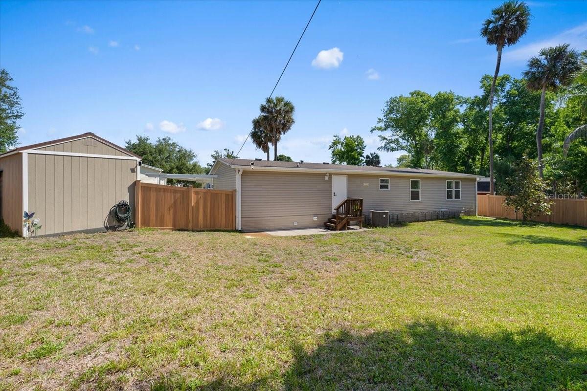 OAK BLUFF - Residential