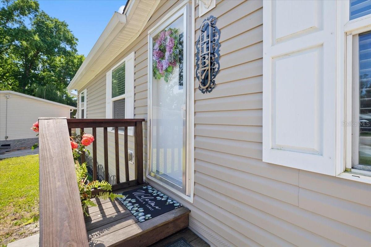 OAK BLUFF - Residential