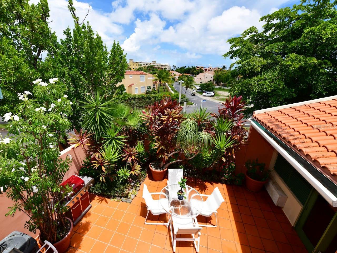 LAS VILLAS I - Residential