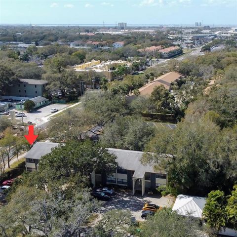 A home in TAMPA