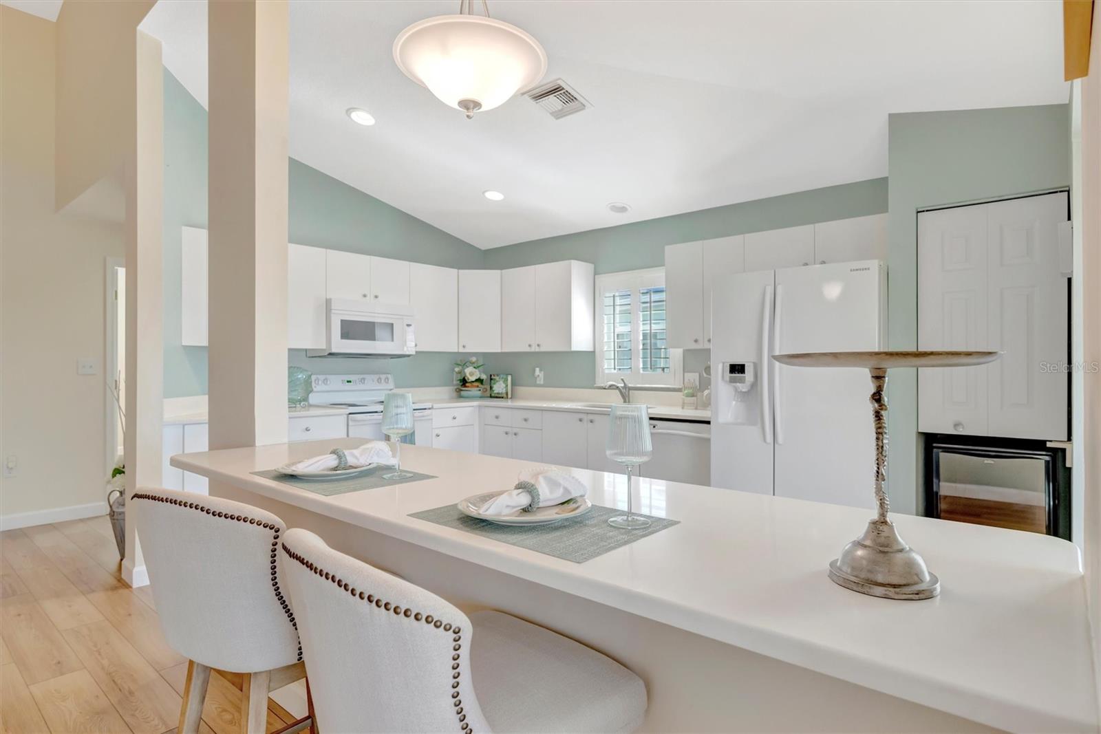 BAY ESTATES NORTH - Residential