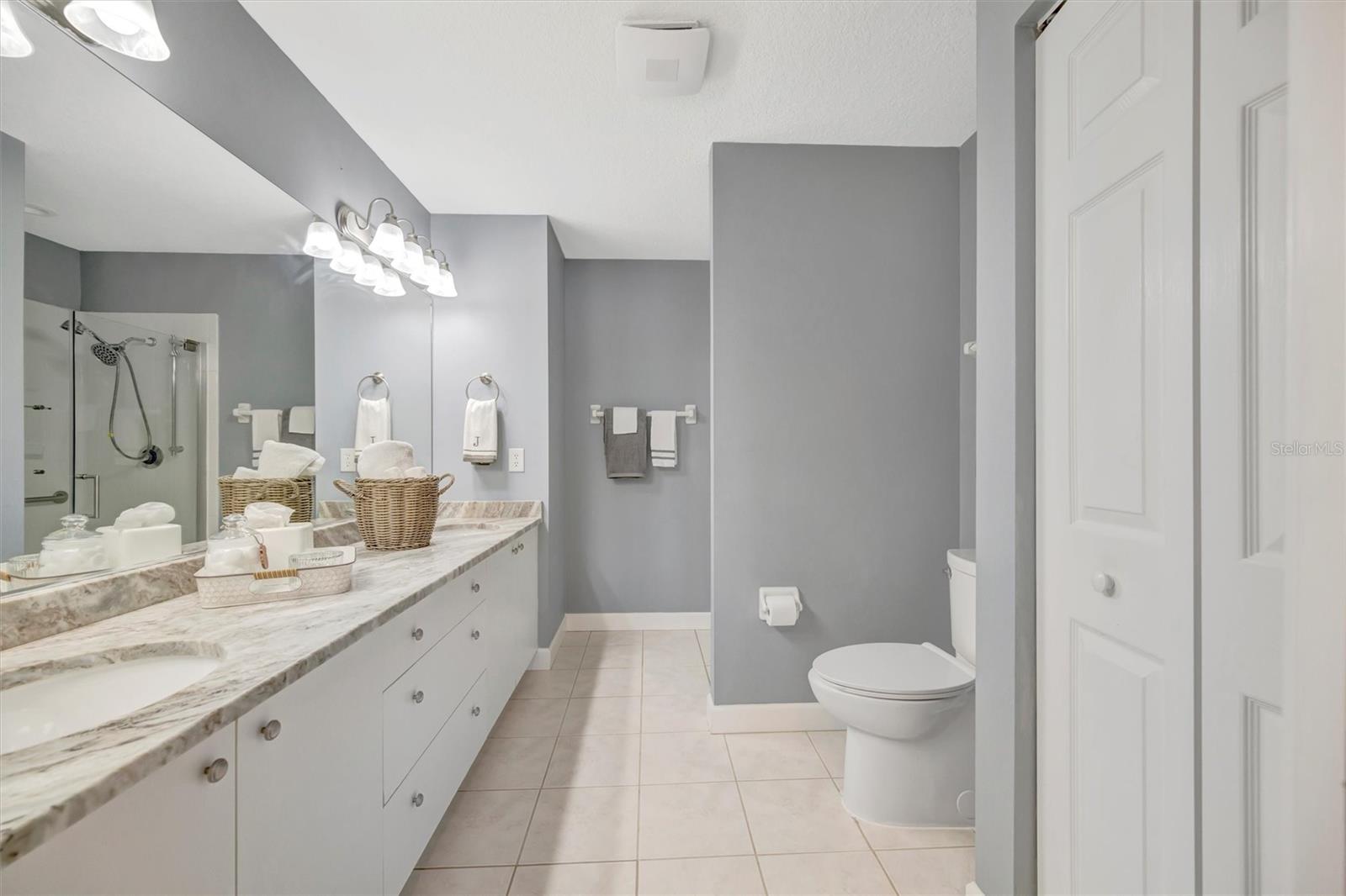 BAY ESTATES NORTH - Residential