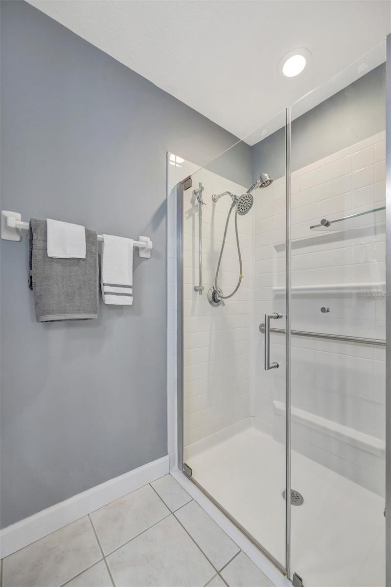 BAY ESTATES NORTH - Residential