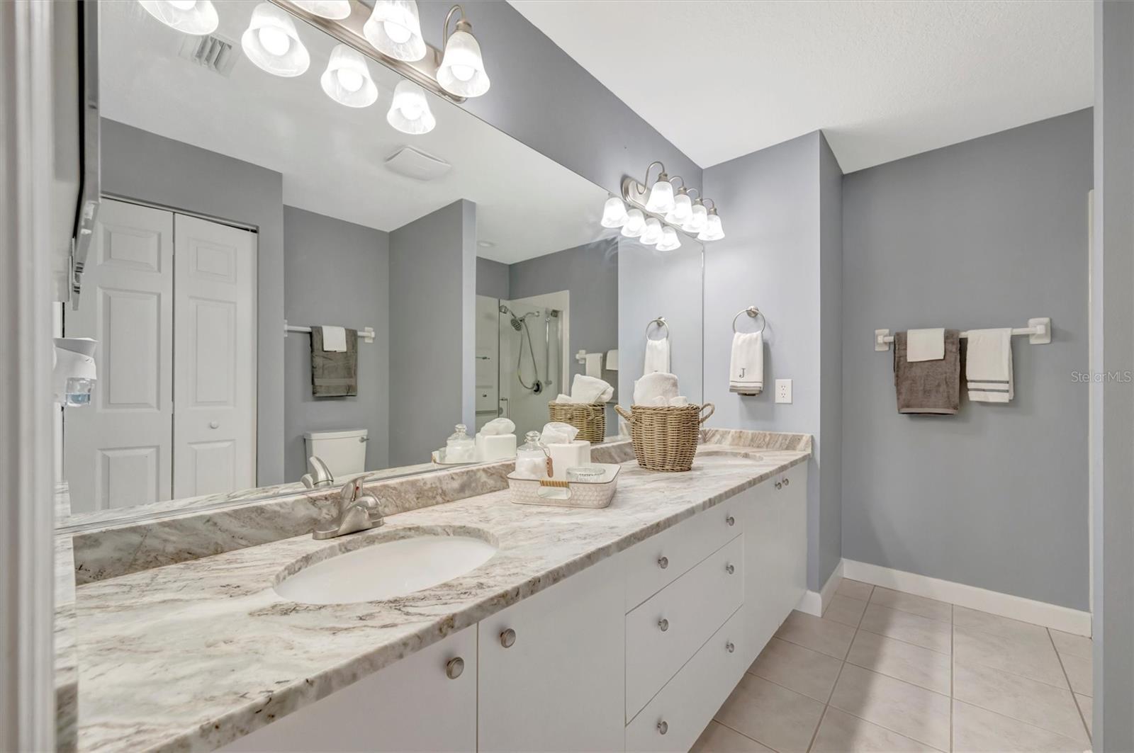 BAY ESTATES NORTH - Residential