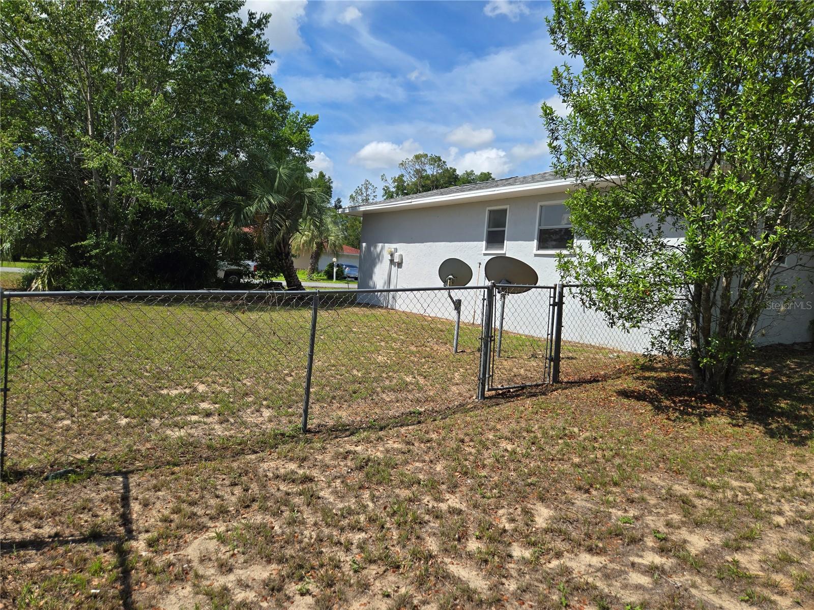 SILVER SPGS SHORES UN 01 - Residential