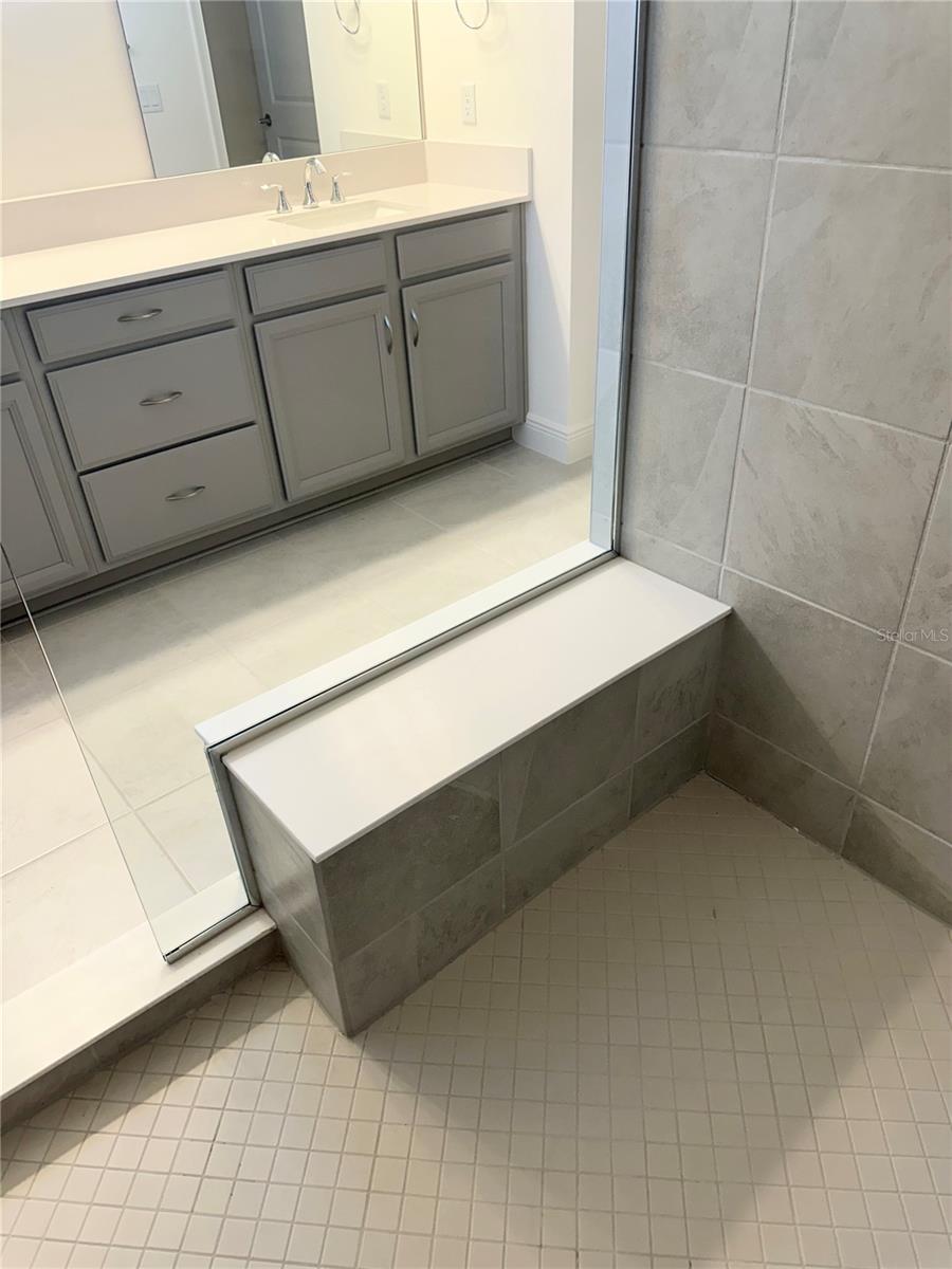 TWIN LAKES PH 8 - Residential Lease