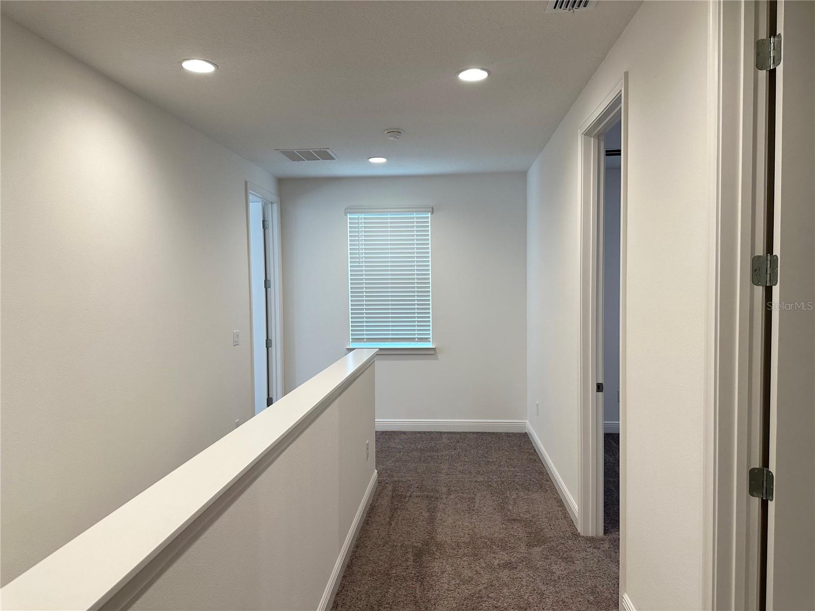 TWIN LAKES PH 8 - Residential Lease
