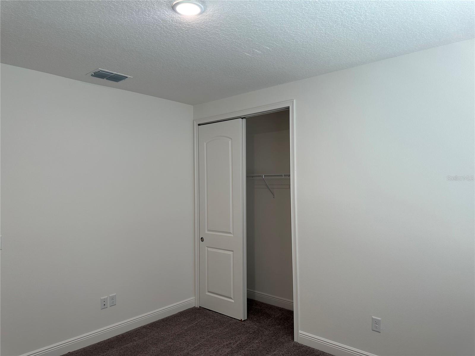 TWIN LAKES PH 8 - Residential Lease