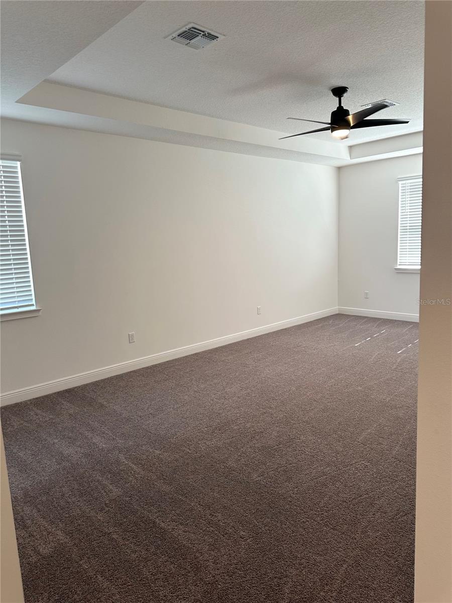 TWIN LAKES PH 8 - Residential Lease