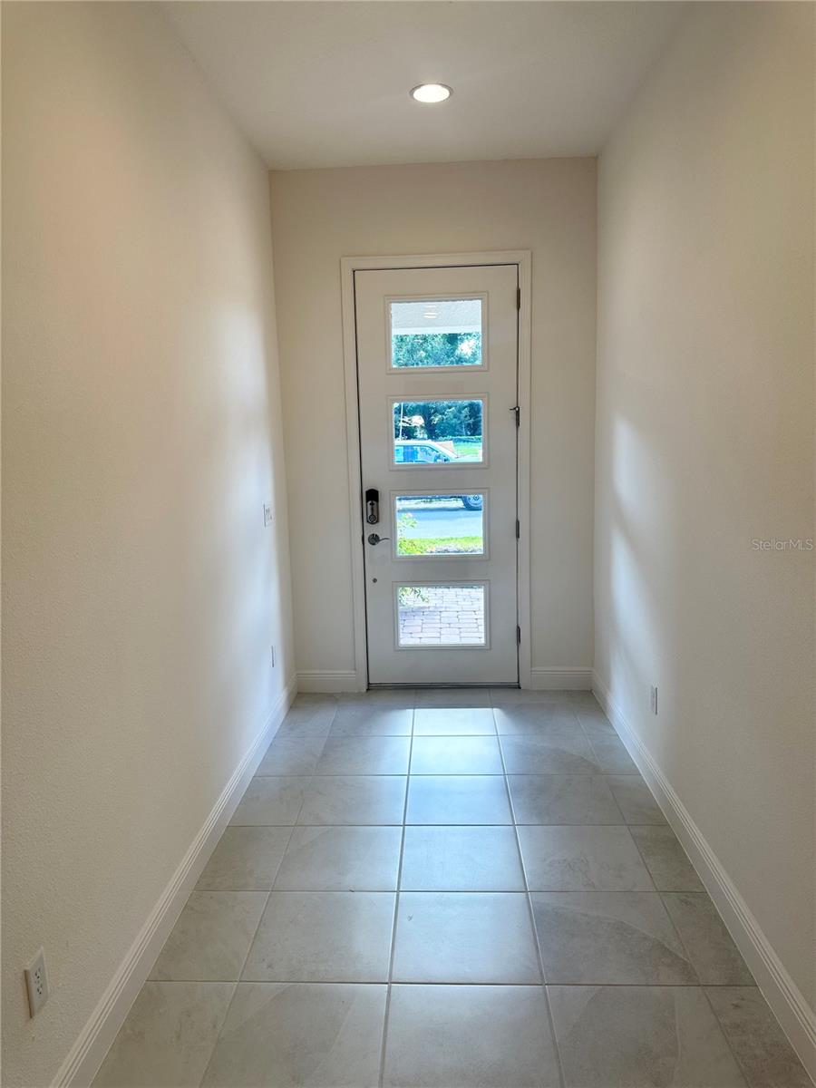 TWIN LAKES PH 8 - Residential Lease