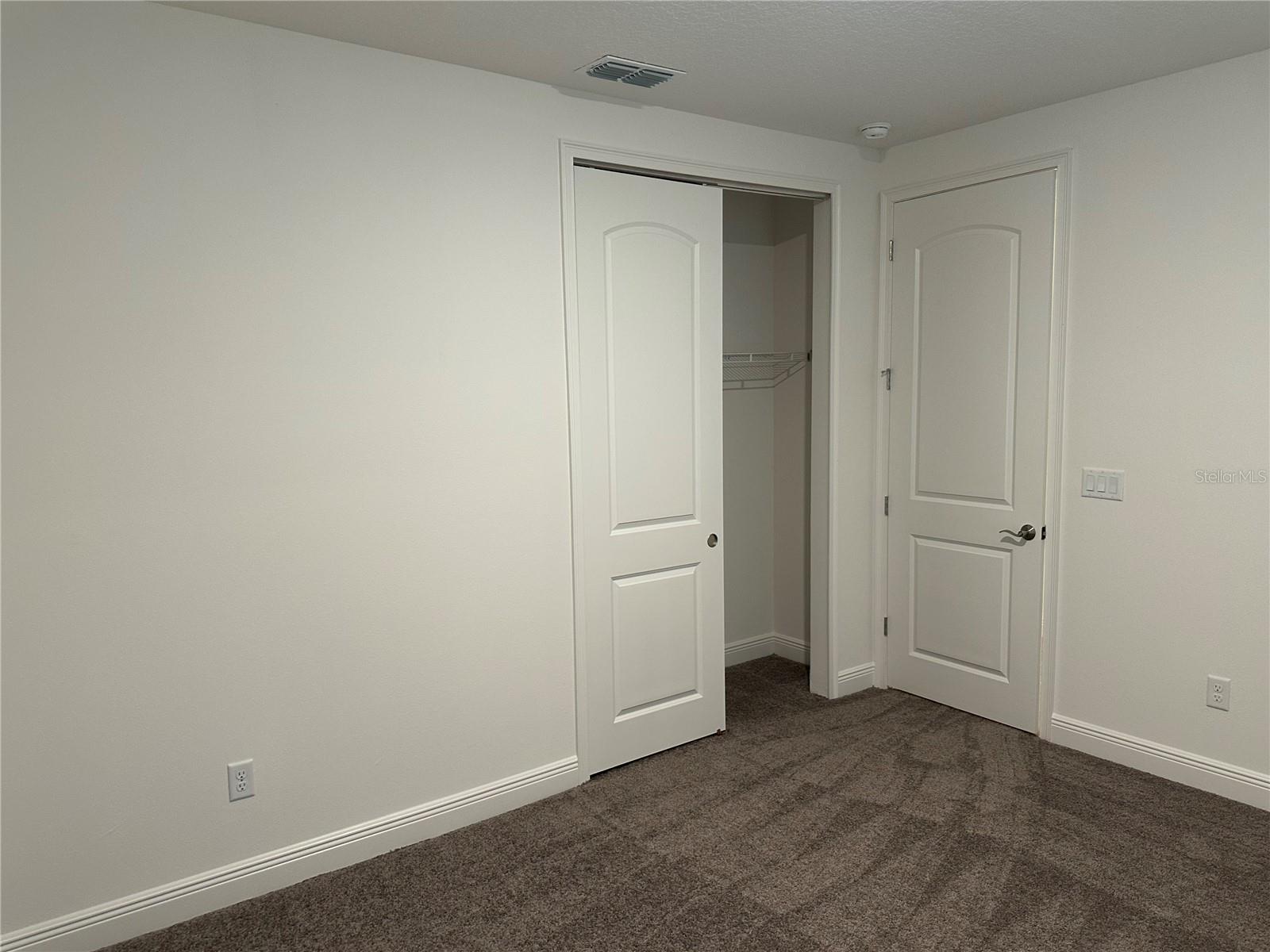 TWIN LAKES PH 8 - Residential Lease