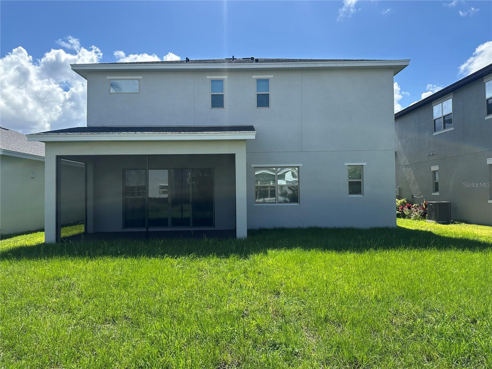 TWIN LAKES PH 8 - Residential Lease
