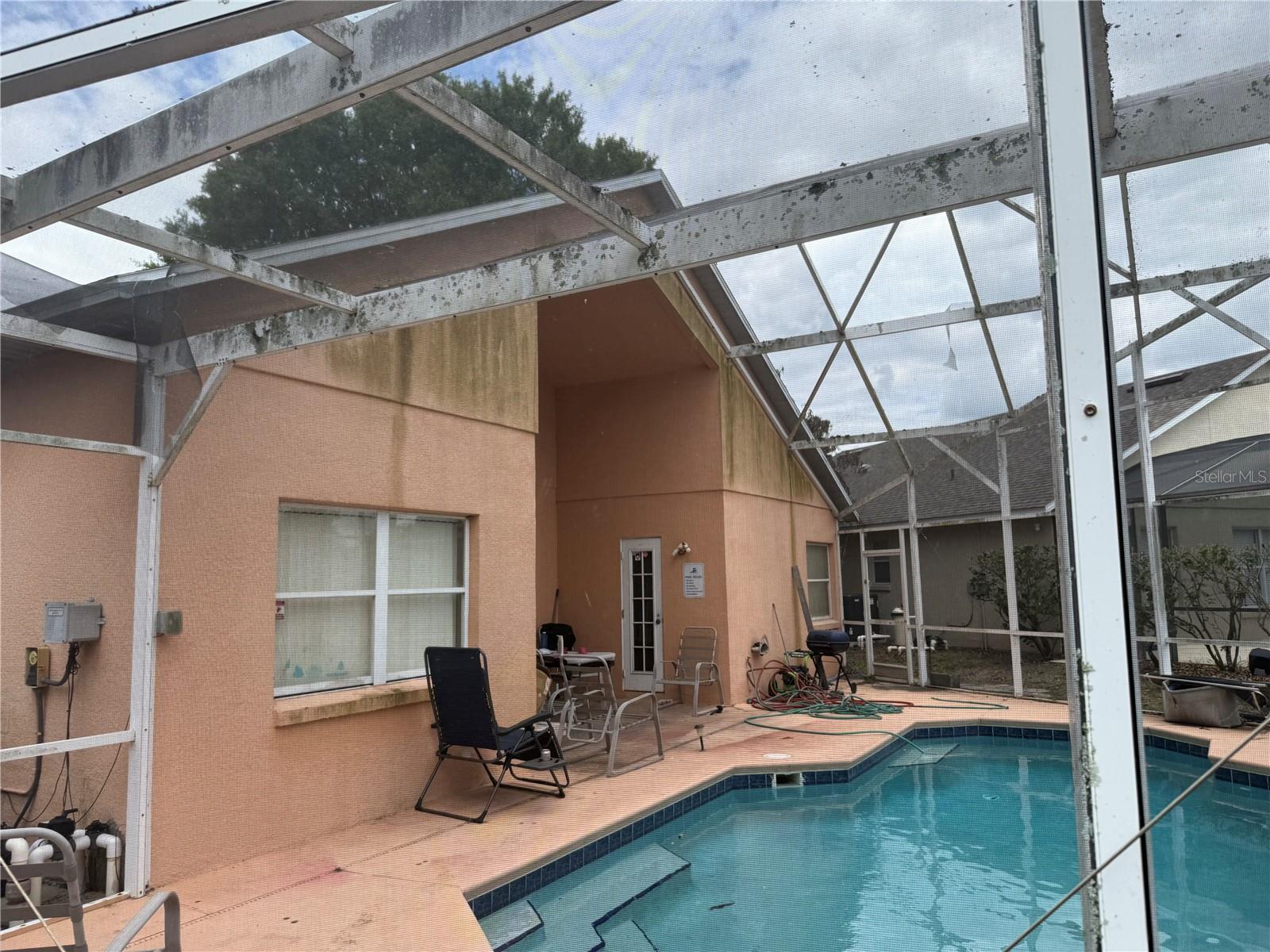 OAK ISLAND COVE - Residential