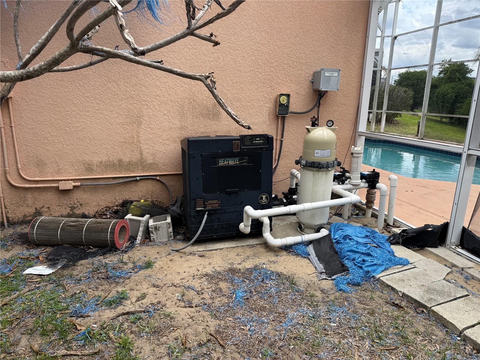 OAK ISLAND COVE - Residential