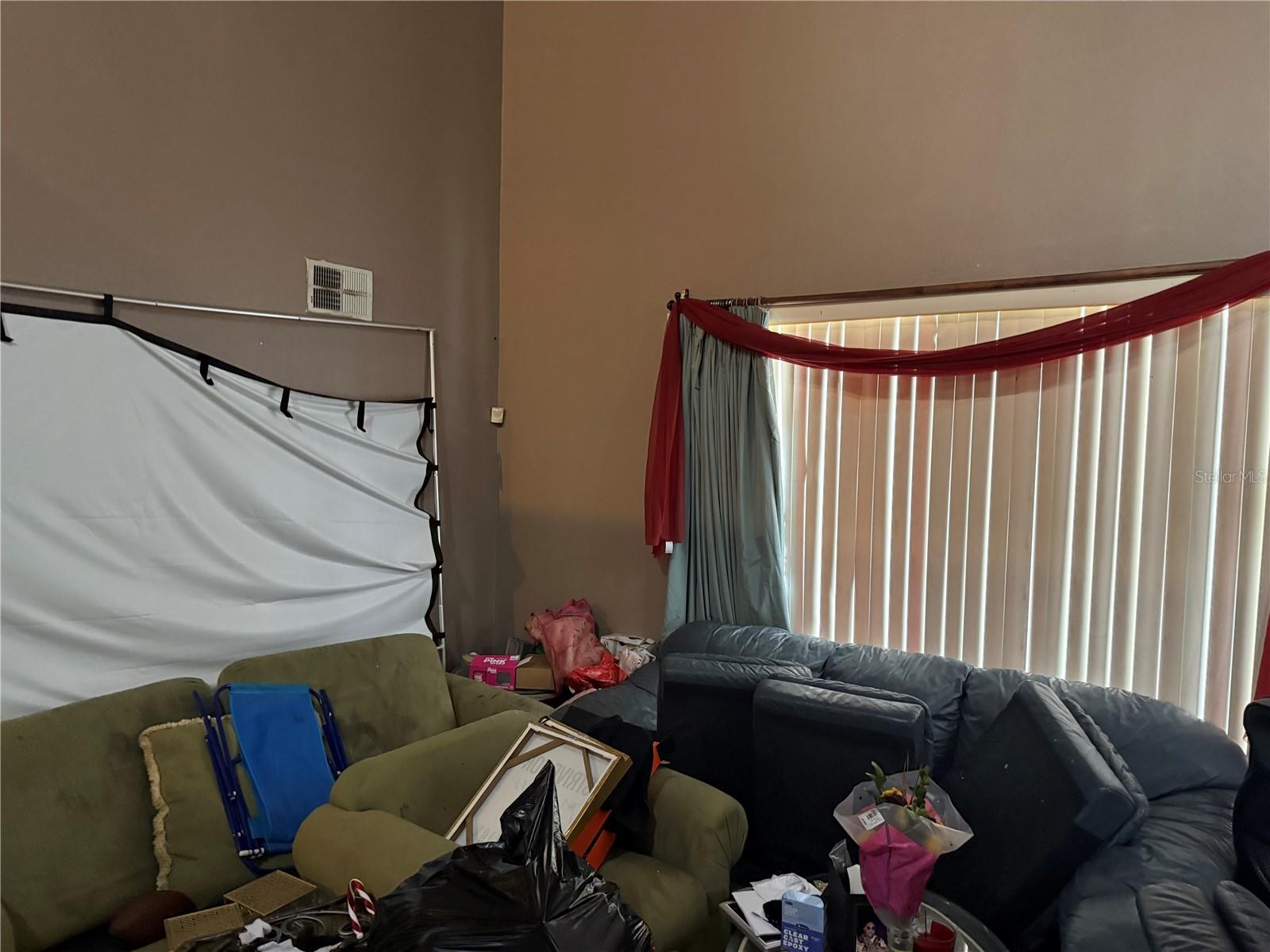 OAK ISLAND COVE - Residential