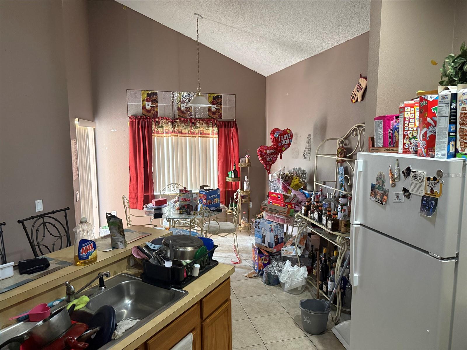 OAK ISLAND COVE - Residential