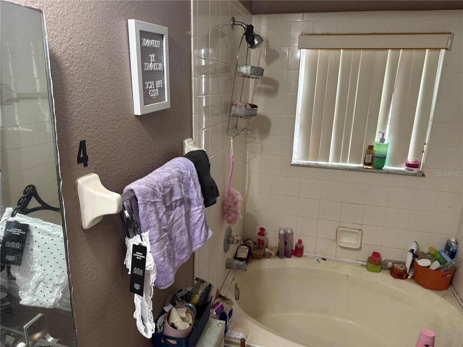 OAK ISLAND COVE - Residential